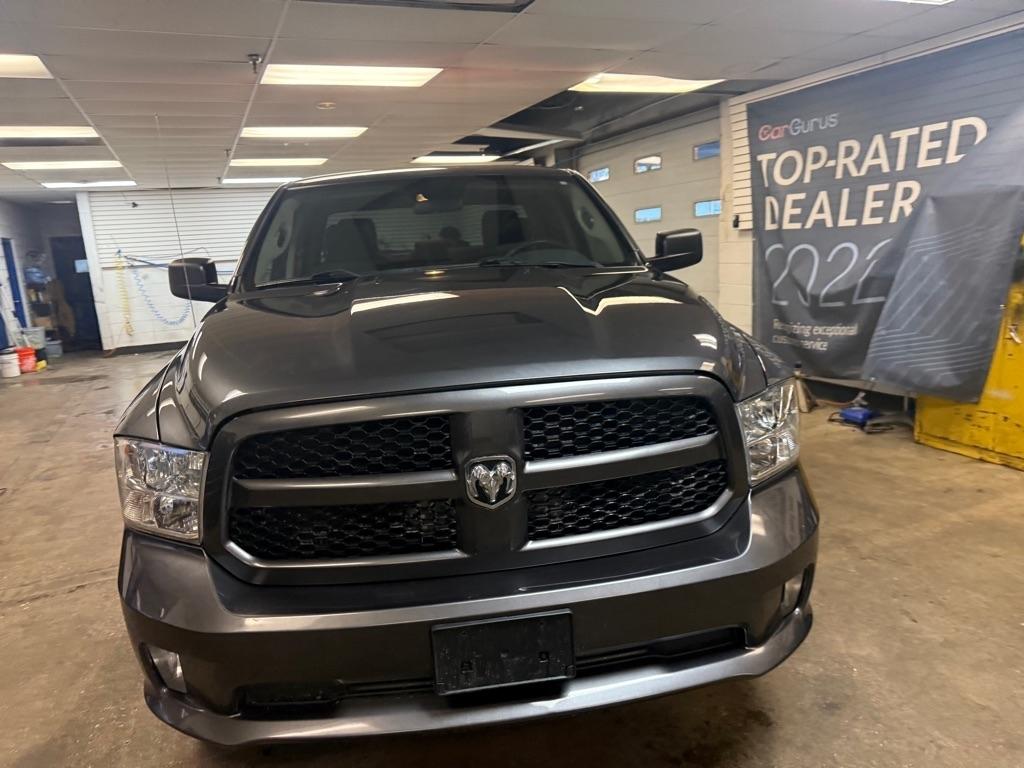 RAM 1500 Tradesman Quad Cab 4WD 2018