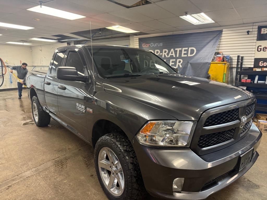 RAM 1500 Tradesman Quad Cab 4WD 2018