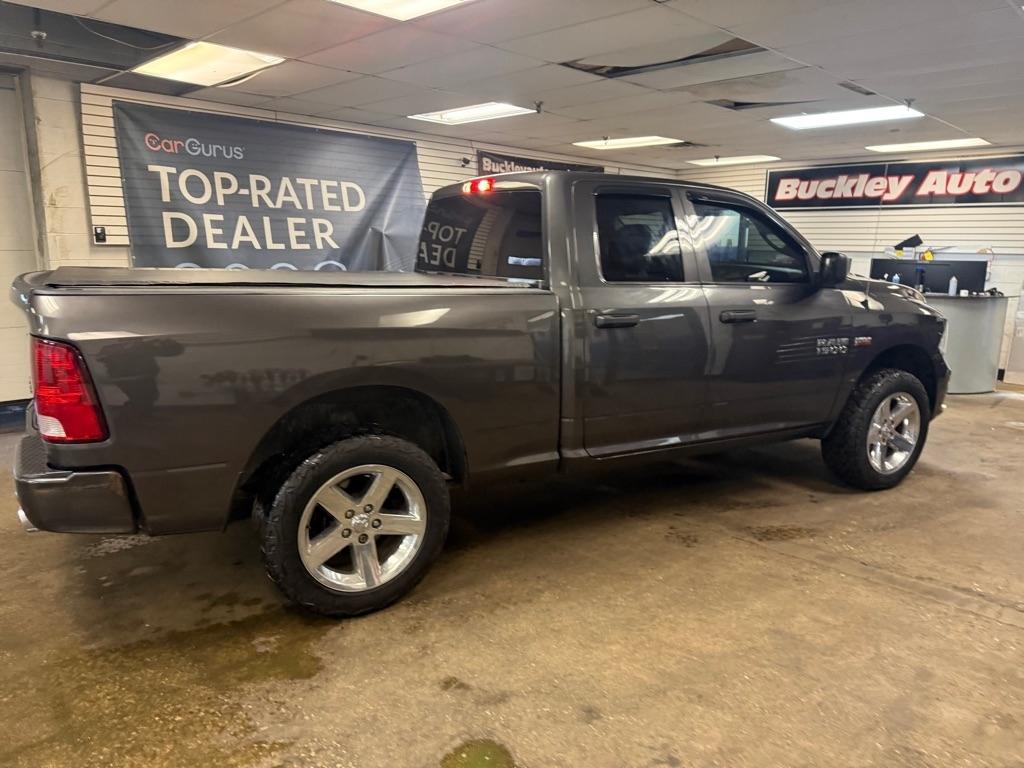 RAM 1500 Tradesman Quad Cab 4WD 2018
