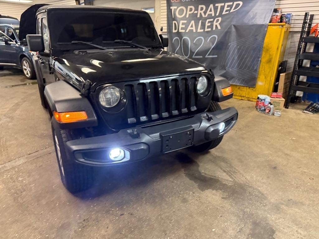 Jeep Wrangler Unlimited Sport 2018