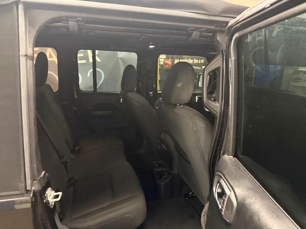 Jeep Wrangler Unlimited Sport 2018