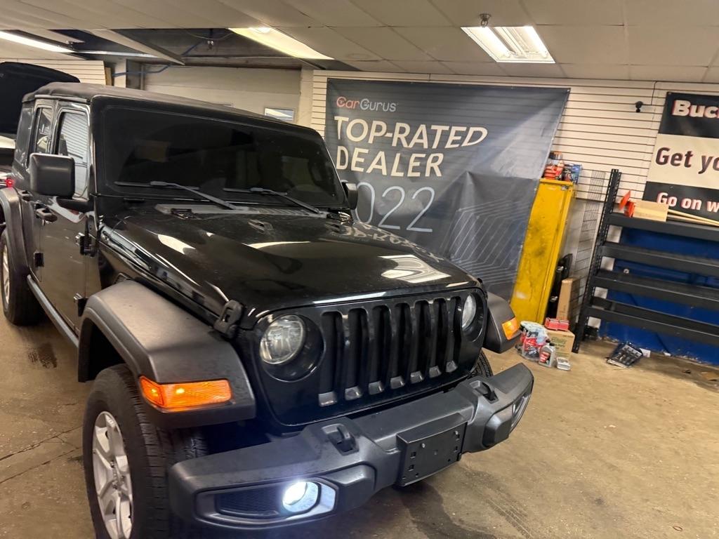 Jeep Wrangler Unlimited Sport 2018