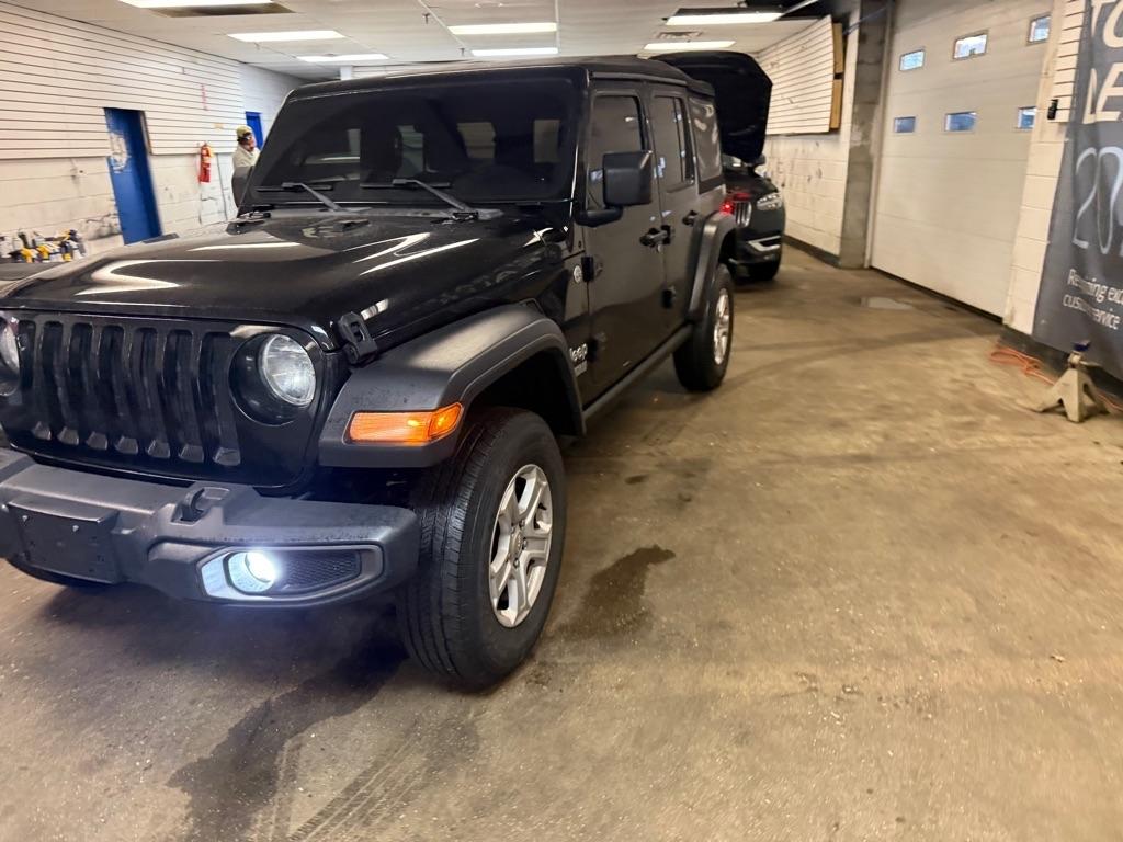 Jeep Wrangler Unlimited Sport 2018