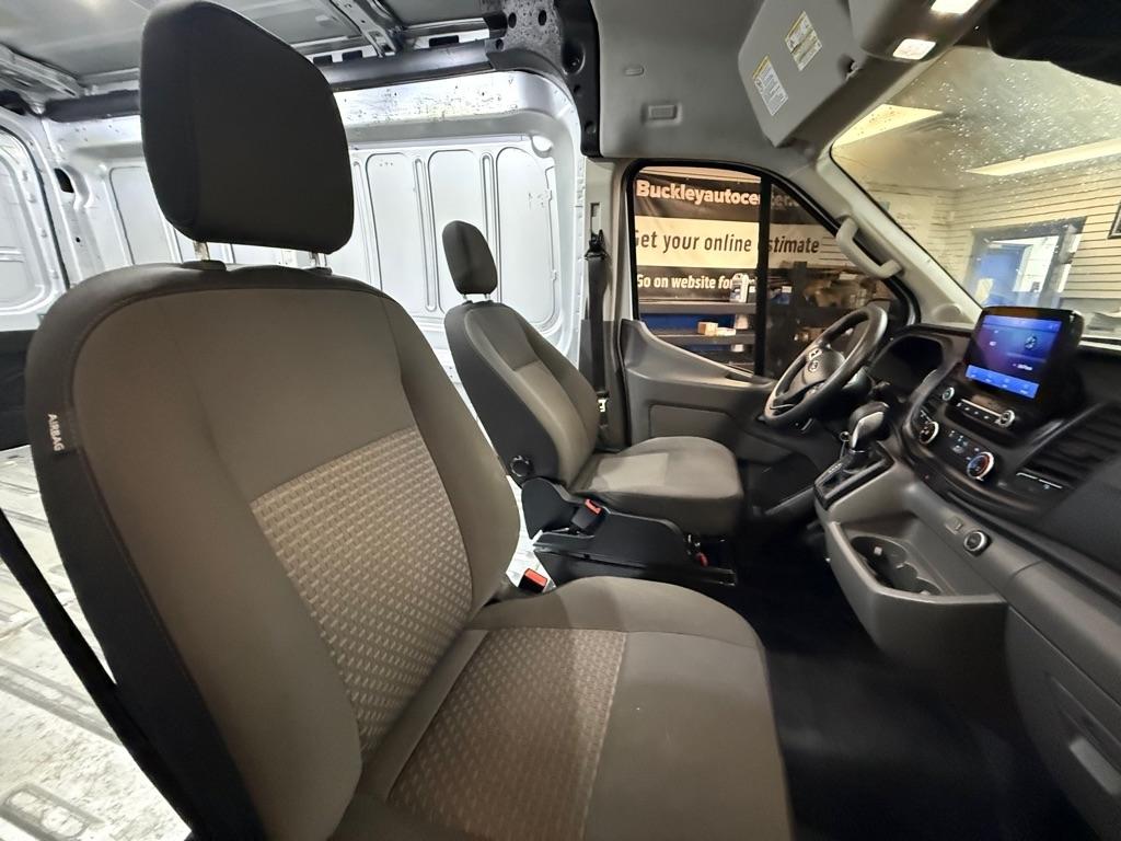 Ford Transit 150 Van Med. Roof w/Sliding Pass. 130-in. WB 2021