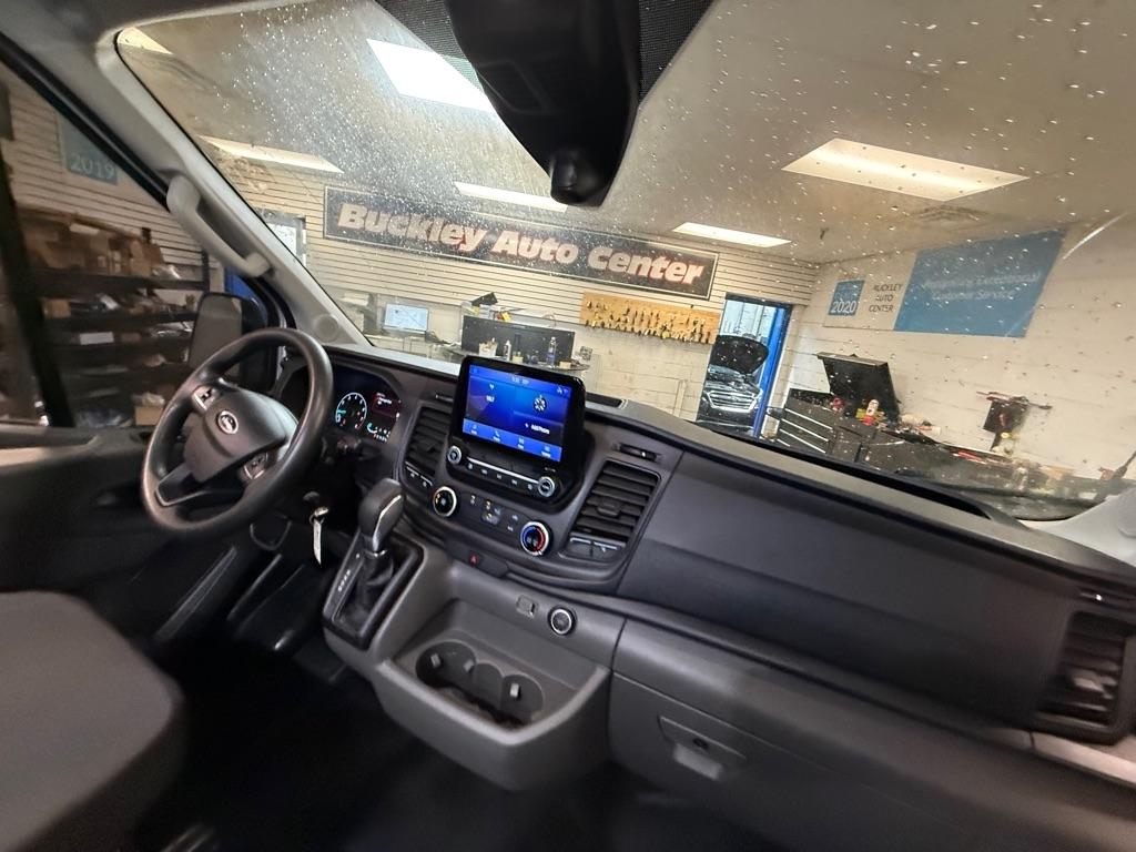 Ford Transit 150 Van Med. Roof w/Sliding Pass. 130-in. WB 2021