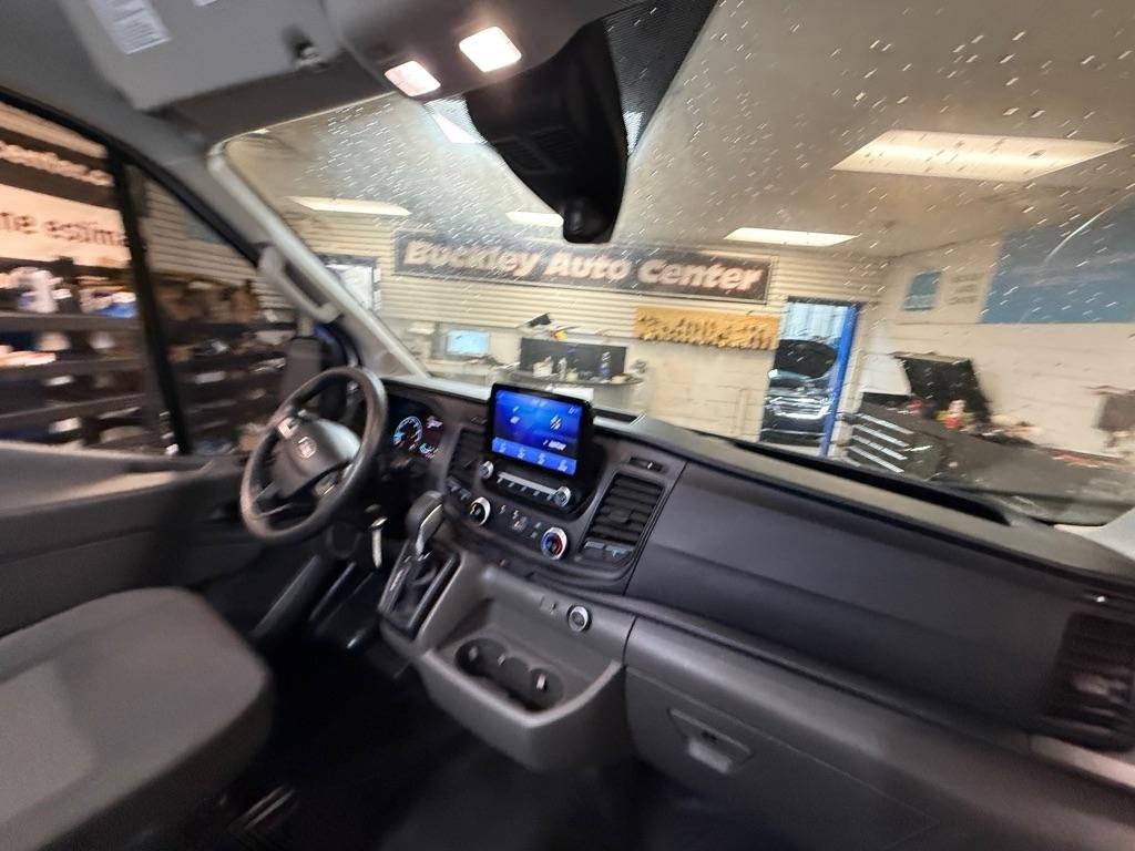 Ford Transit 150 Van Med. Roof w/Sliding Pass. 130-in. WB 2021