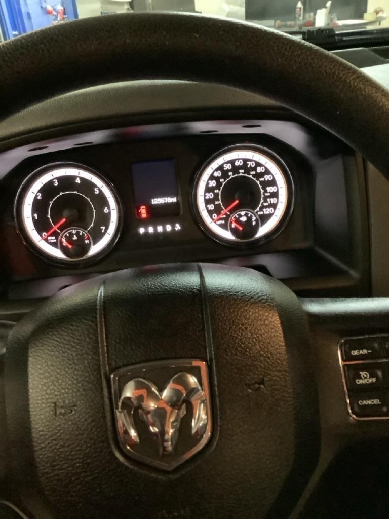 RAM 1500 Tradesman Quad Cab 4WD 2018