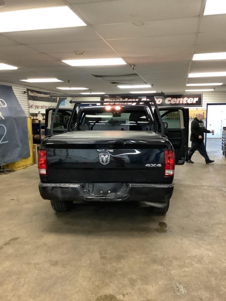 RAM 1500 Tradesman Quad Cab 4WD 2018