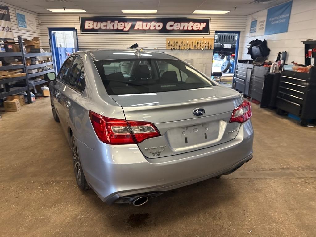 Subaru Legacy 2.5i Premium 2018