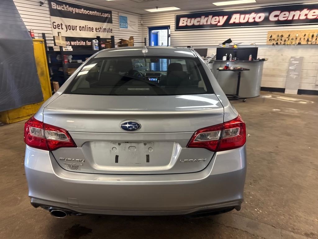 Subaru Legacy 2.5i Premium 2018