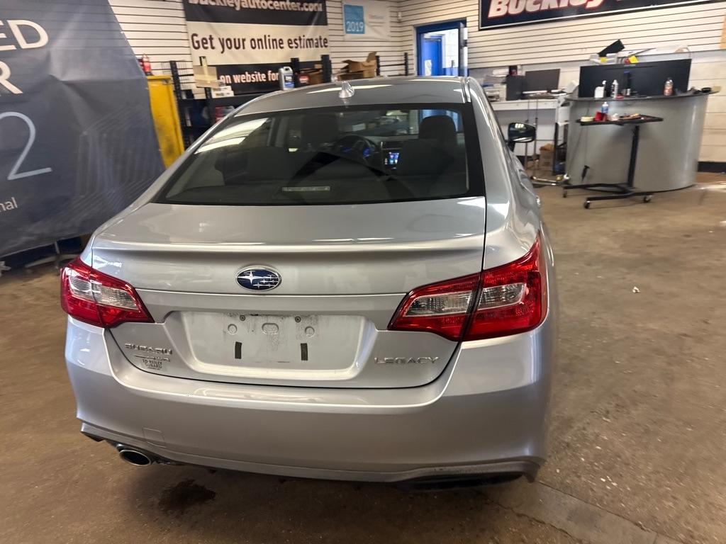 Subaru Legacy 2.5i Premium 2018