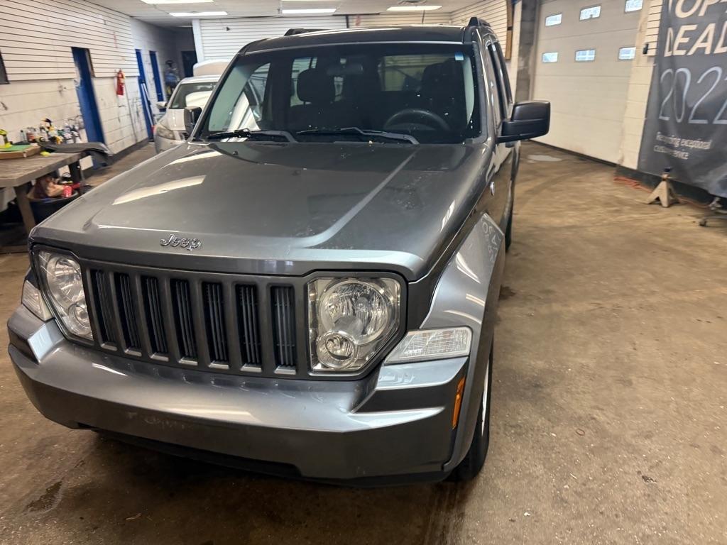 Jeep Liberty Sport 4WD 2012
