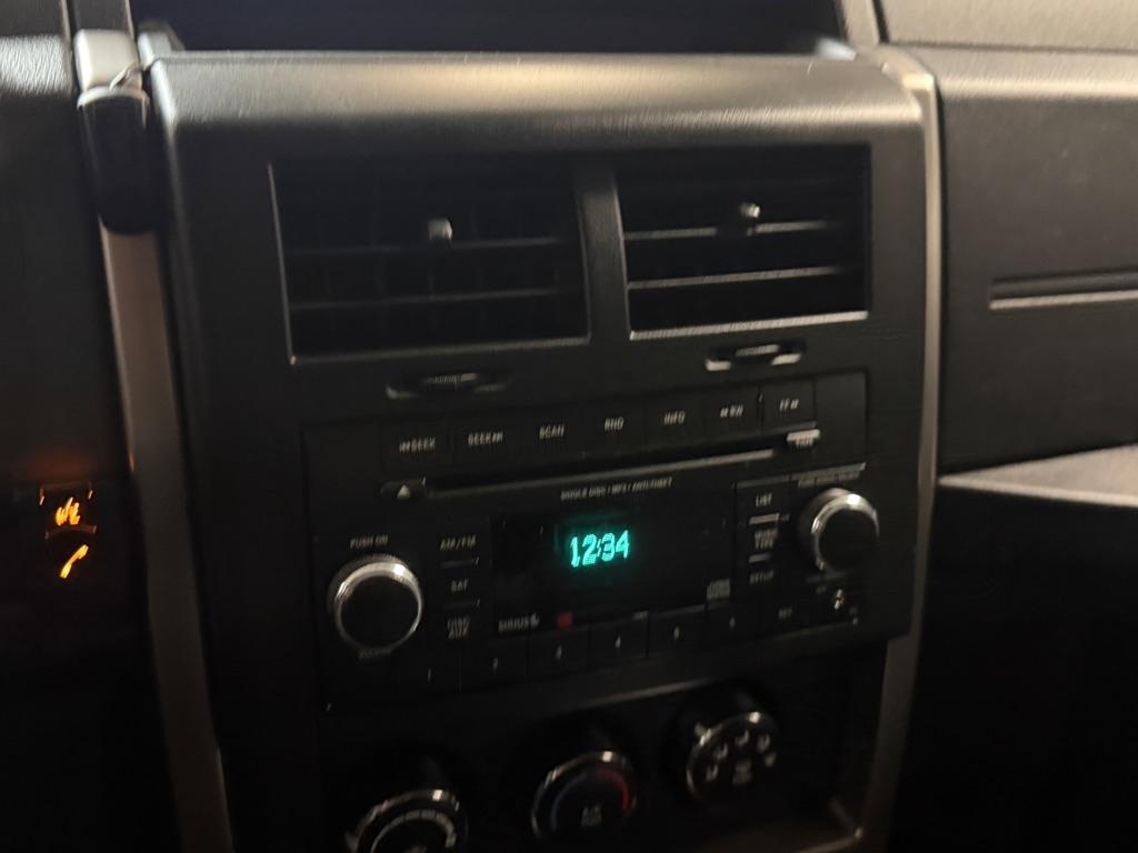 Jeep Liberty Sport 4WD 2012