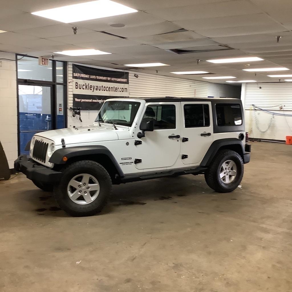 Jeep Wrangler Unlimited Sport 4WD 2015