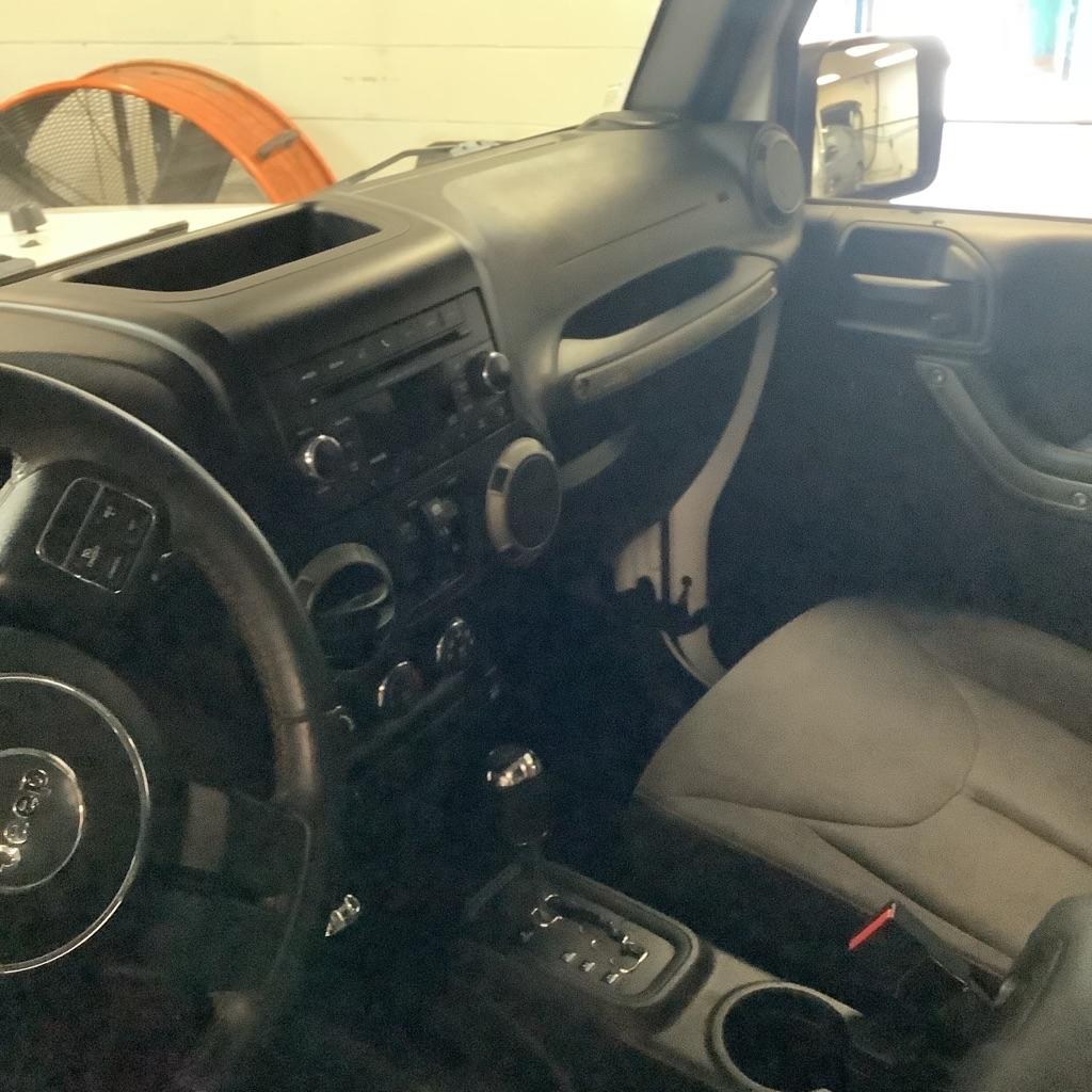 Jeep Wrangler Unlimited Sport 4WD 2015