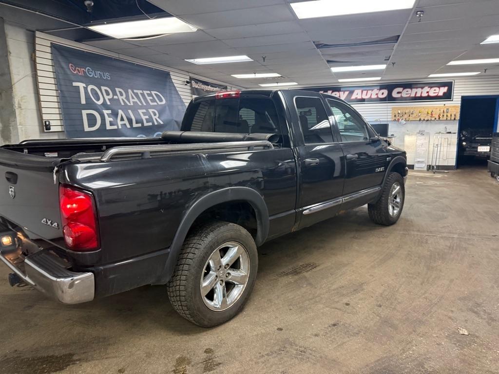 Dodge Ram 1500 ST Quad Cab 4WD 2008