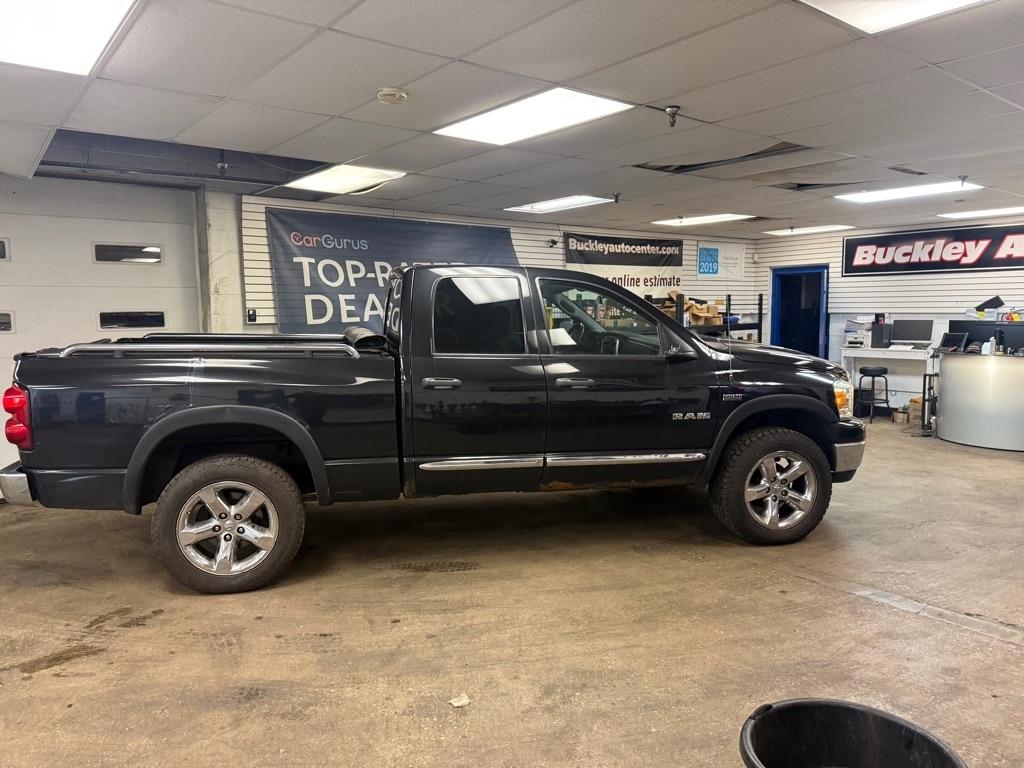 Dodge Ram 1500 ST Quad Cab 4WD 2008
