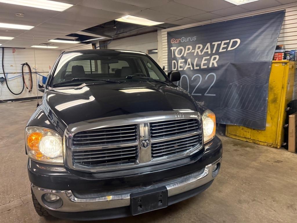 Dodge Ram 1500 ST Quad Cab 4WD 2008