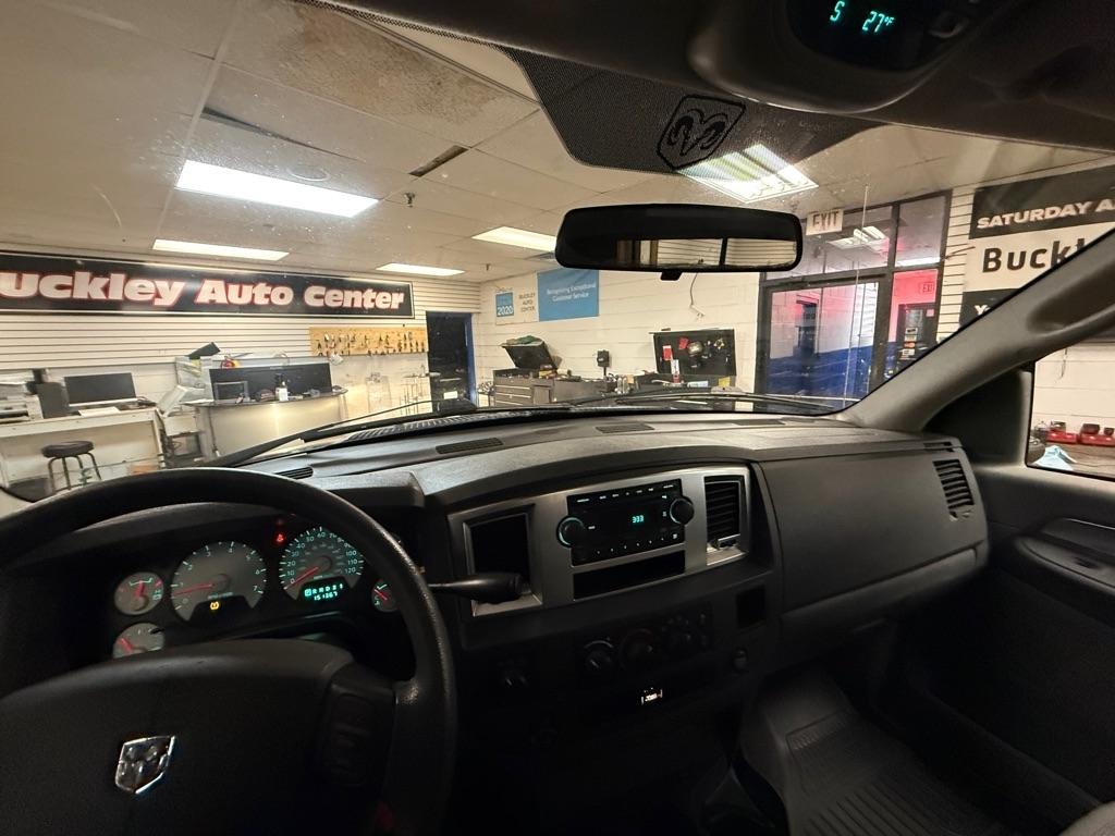 Dodge Ram 1500 ST Quad Cab 4WD 2008