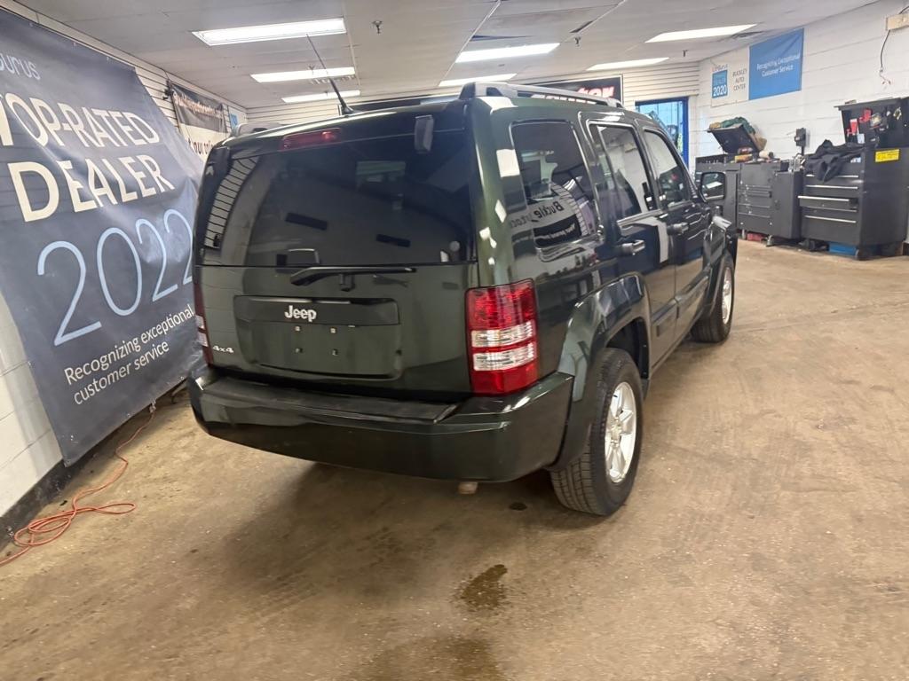 Jeep Liberty Sport 4WD 2011