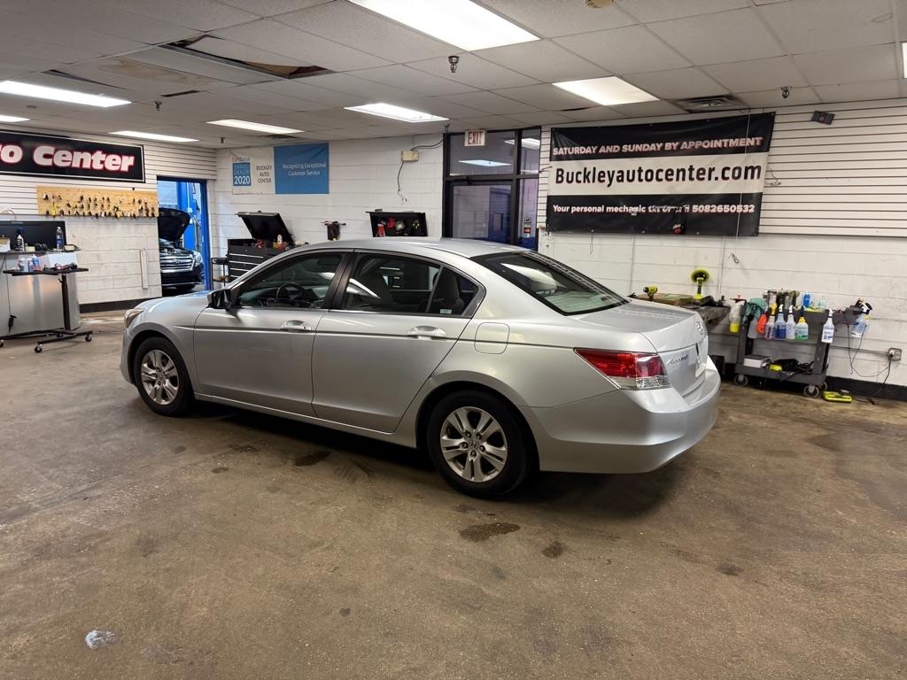 Honda Accord LX-P Sedan AT 2009