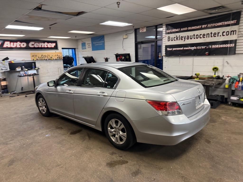 Honda Accord LX-P Sedan AT 2009