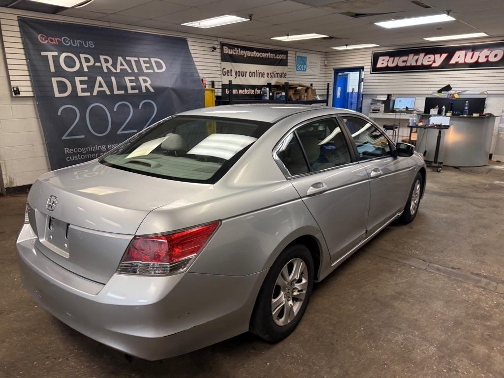 Honda Accord LX-P Sedan AT 2009