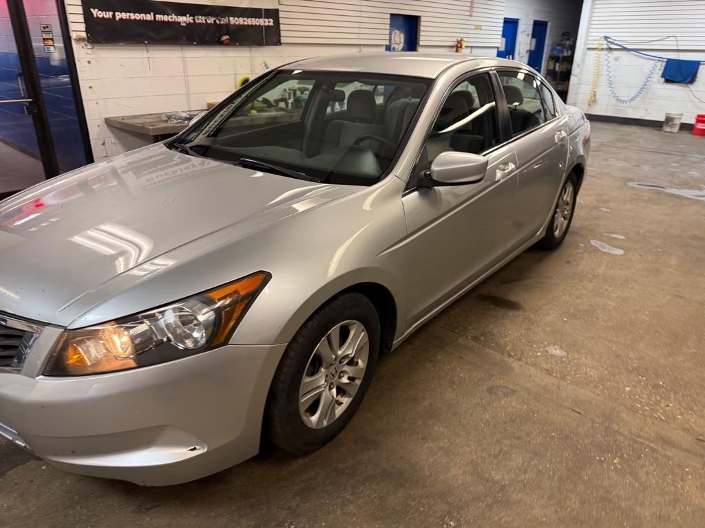 Honda Accord LX-P Sedan AT 2009