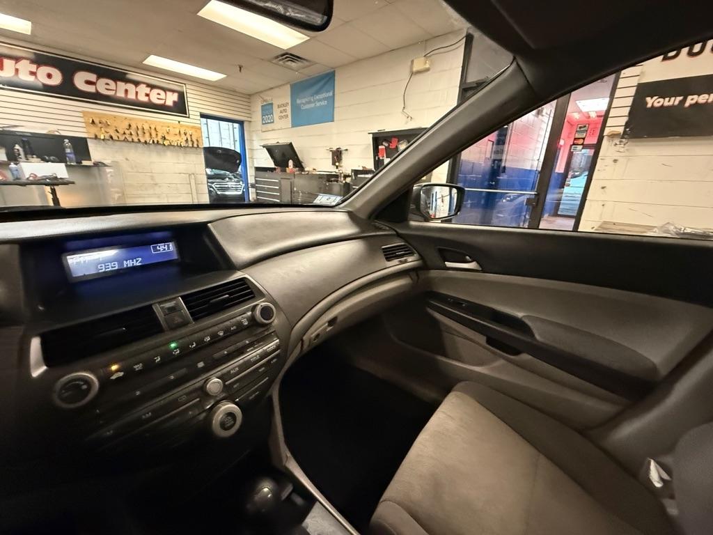 Honda Accord LX-P Sedan AT 2009