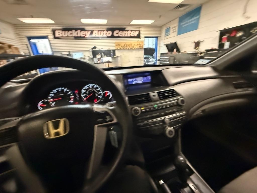 Honda Accord LX-P Sedan AT 2009