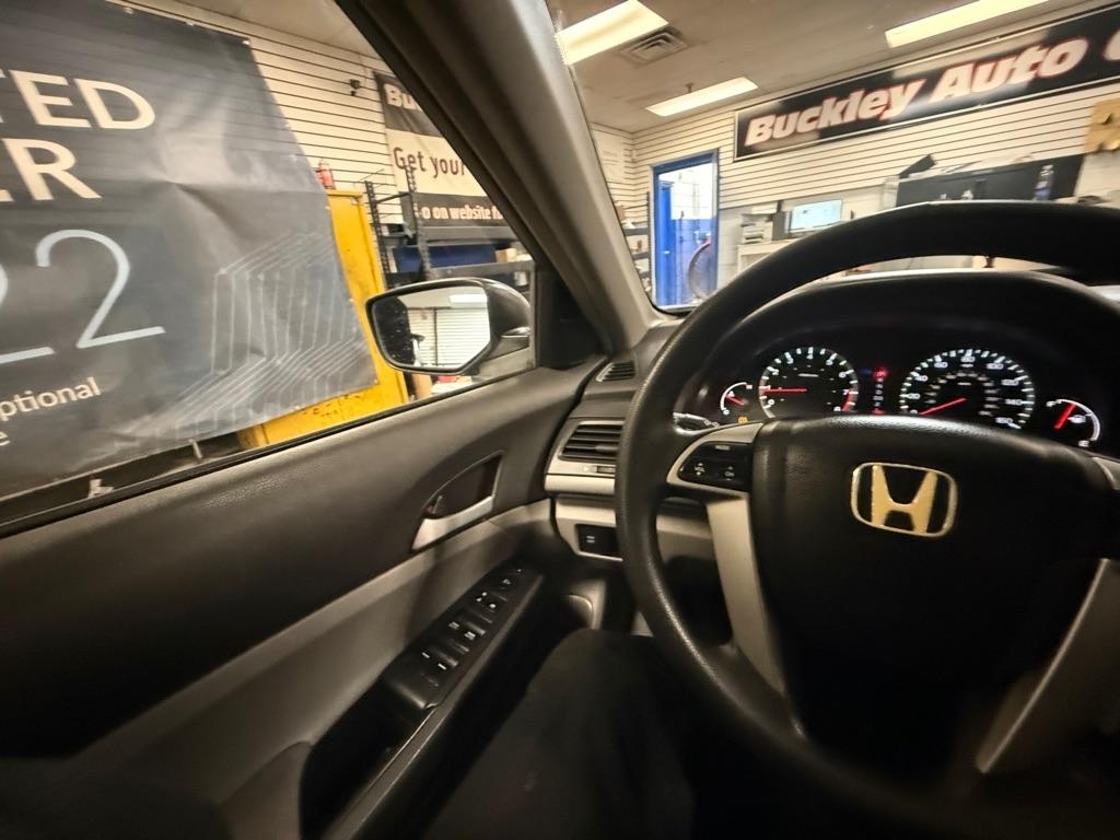 Honda Accord LX-P Sedan AT 2009