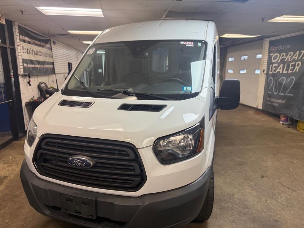 Ford Transit 150 Van Med. Roof w/Sliding Pass. 148-in. WB 2018