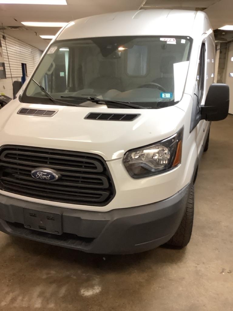 Ford Transit 150 Van Med. Roof w/Sliding Pass. 148-in. WB 2018