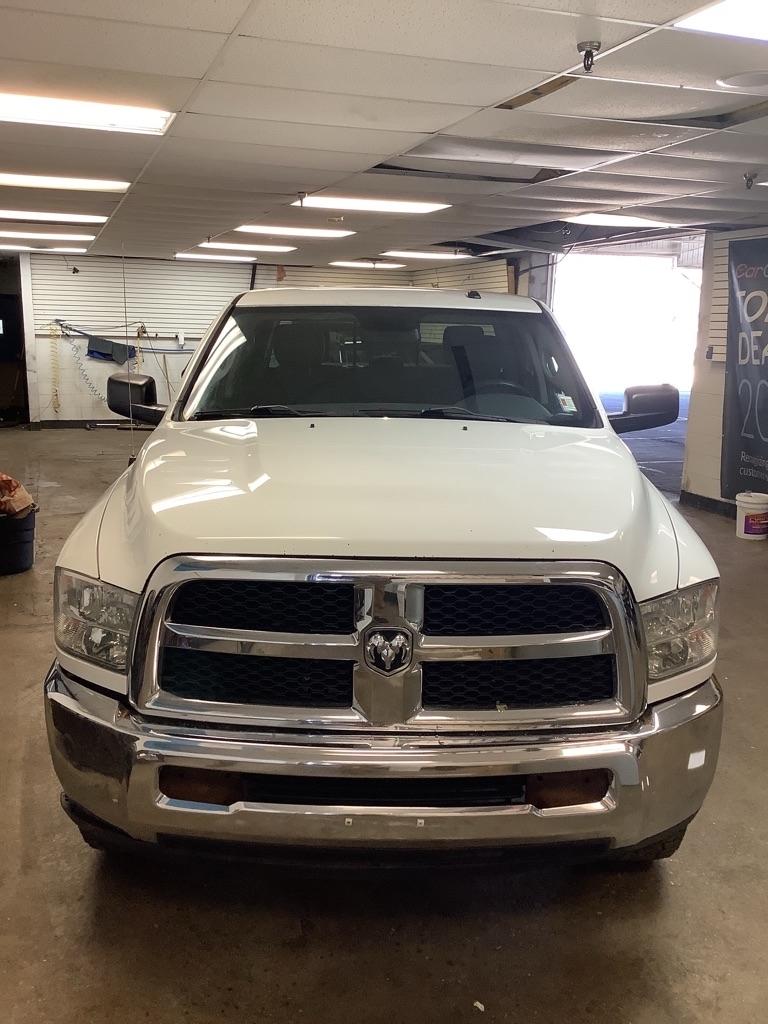 2014 RAM 2500 SLT Crew Cab SWB 4WD