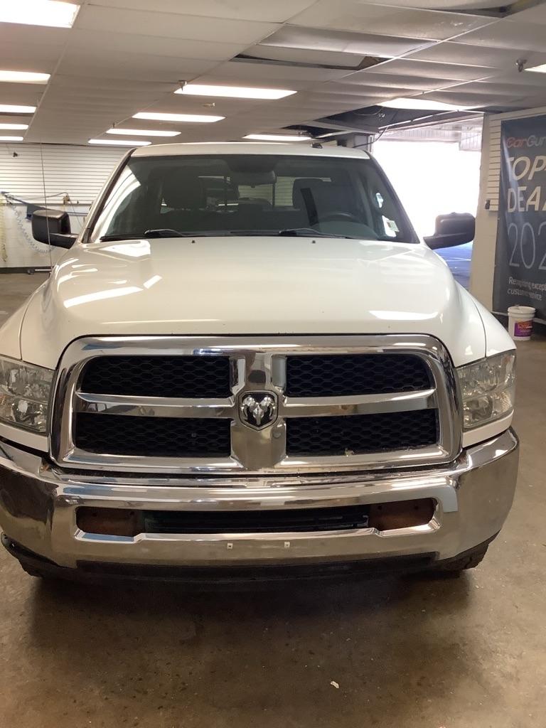 RAM 2500 SLT Crew Cab SWB 4WD 2014