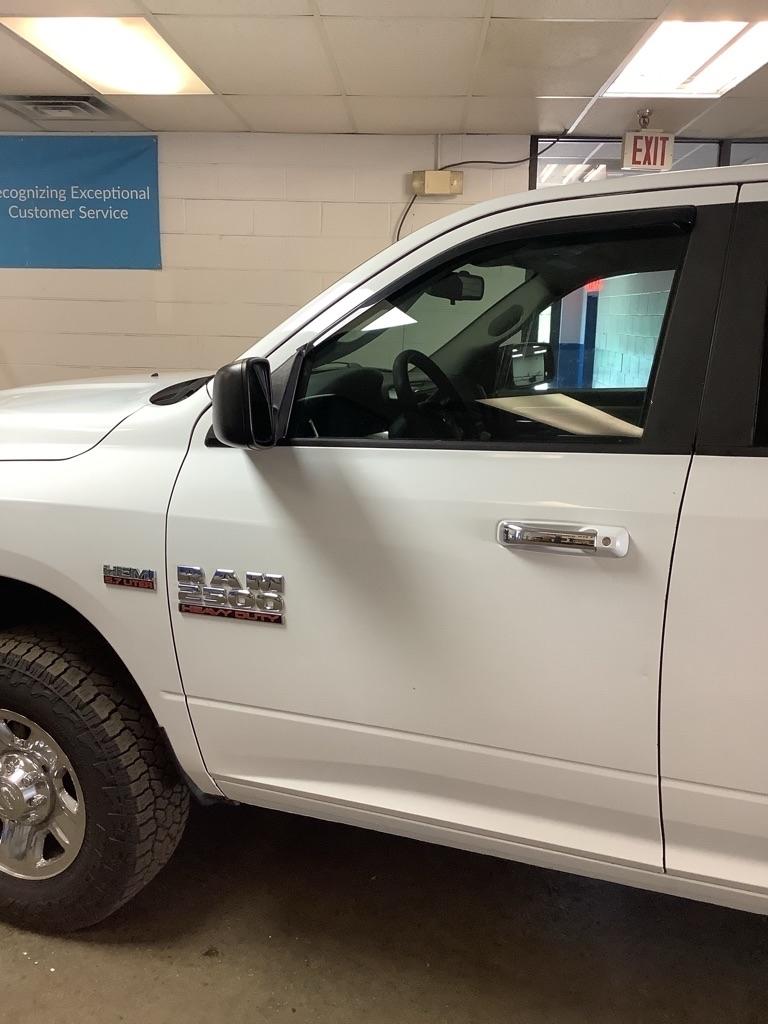 RAM 2500 SLT Crew Cab SWB 4WD 2014