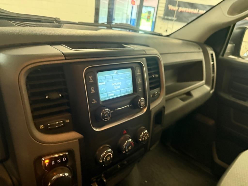 RAM 1500 Tradesman Quad Cab 4WD 2018