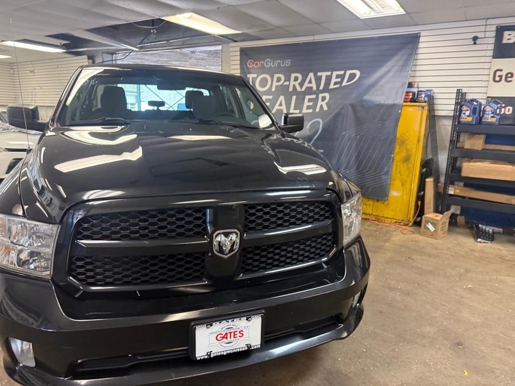 RAM 1500 Tradesman Quad Cab 4WD 2018