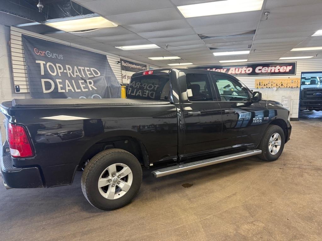RAM 1500 Tradesman Quad Cab 4WD 2018