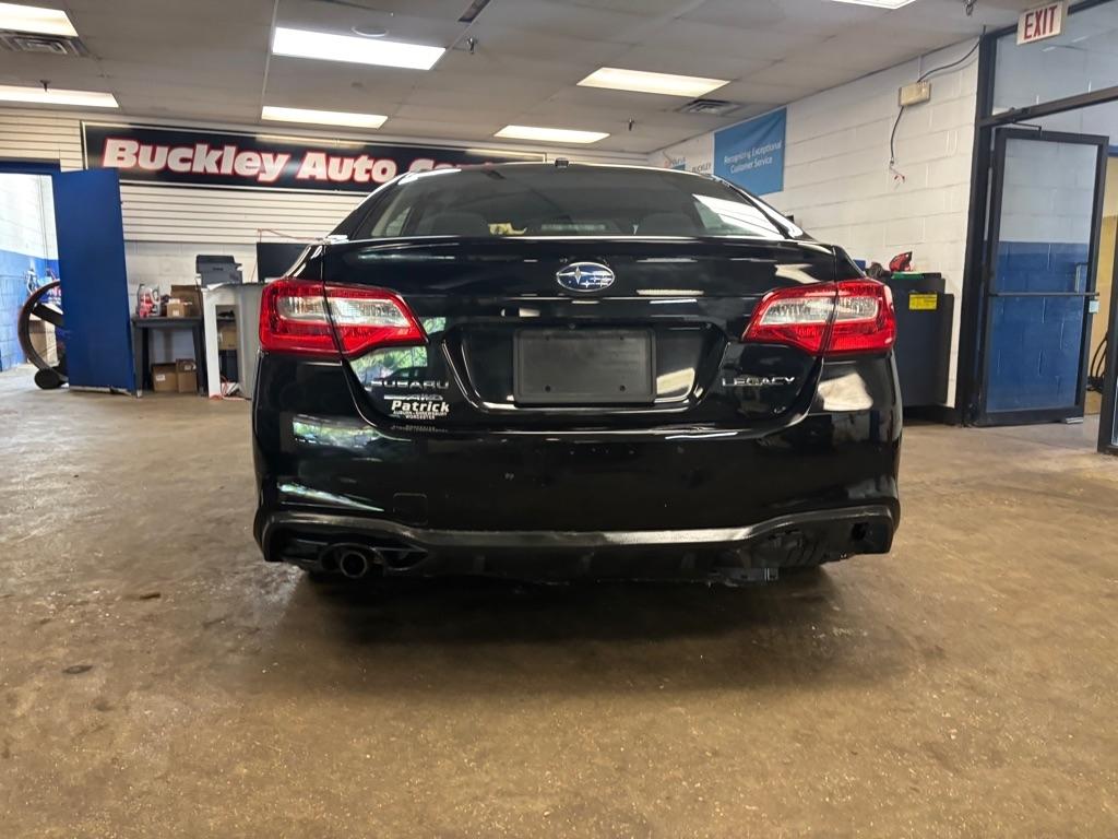 Subaru Legacy 2.5i Premium 2019