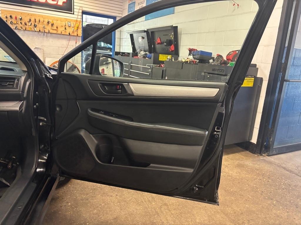 Subaru Legacy 2.5i Premium 2019