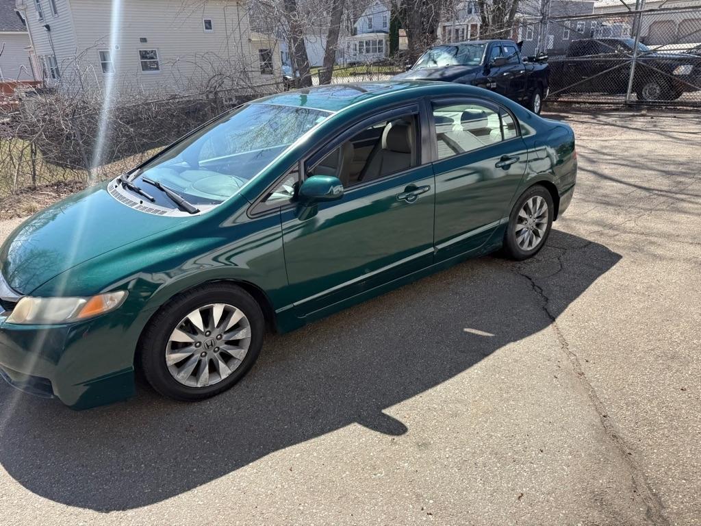 Honda Civic EX-L Sedan 5-Speed AT 2009