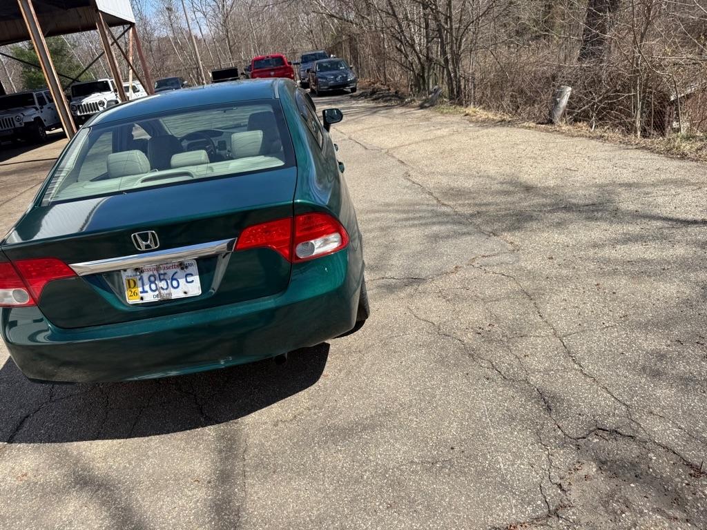 Honda Civic EX-L Sedan 5-Speed AT 2009