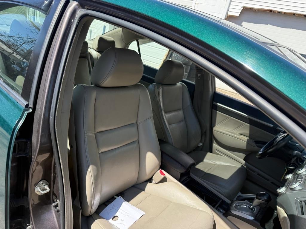 Honda Civic EX-L Sedan 5-Speed AT 2009