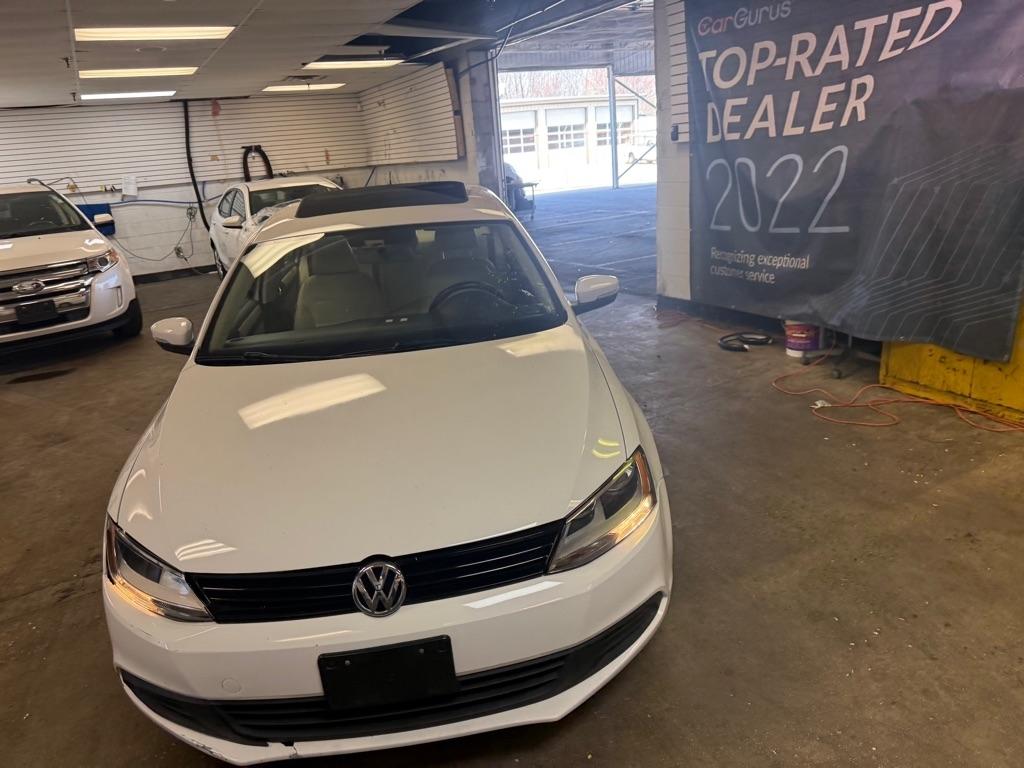 Volkswagen Jetta SE 2012