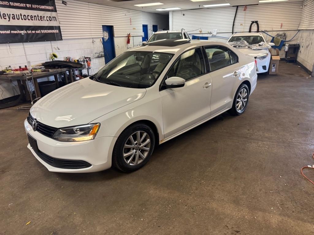Volkswagen Jetta SE 2012