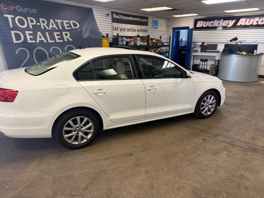 Volkswagen Jetta SE 2012