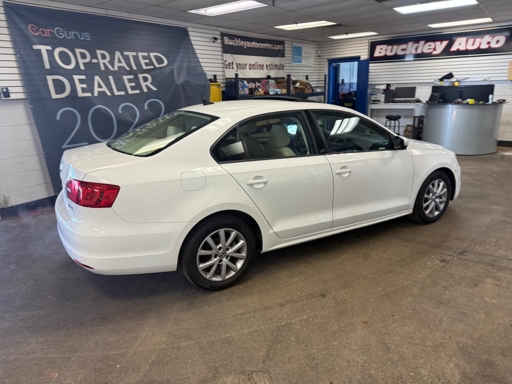 Volkswagen Jetta SE 2012