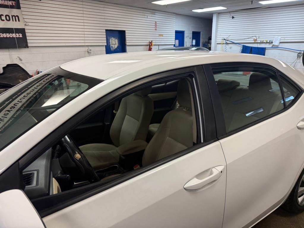 Toyota Corolla LE CVT 2016