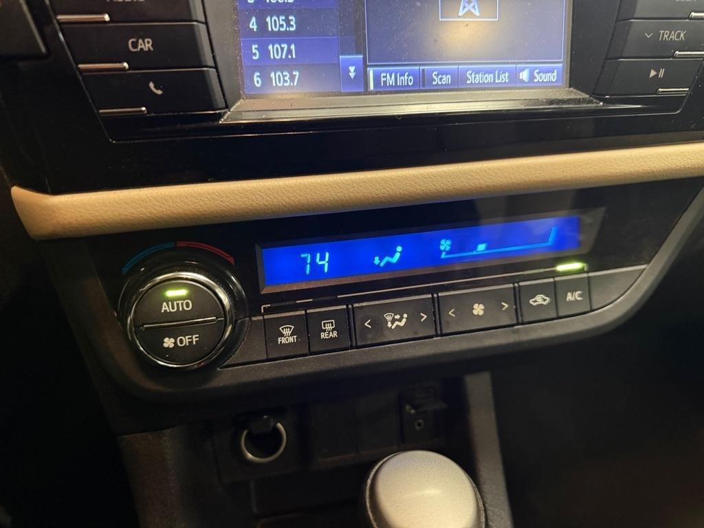 Toyota Corolla LE CVT 2016